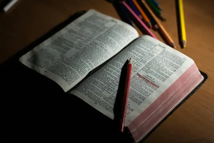 How to Build a Daily Bible Reading Habit That Actually Lasts